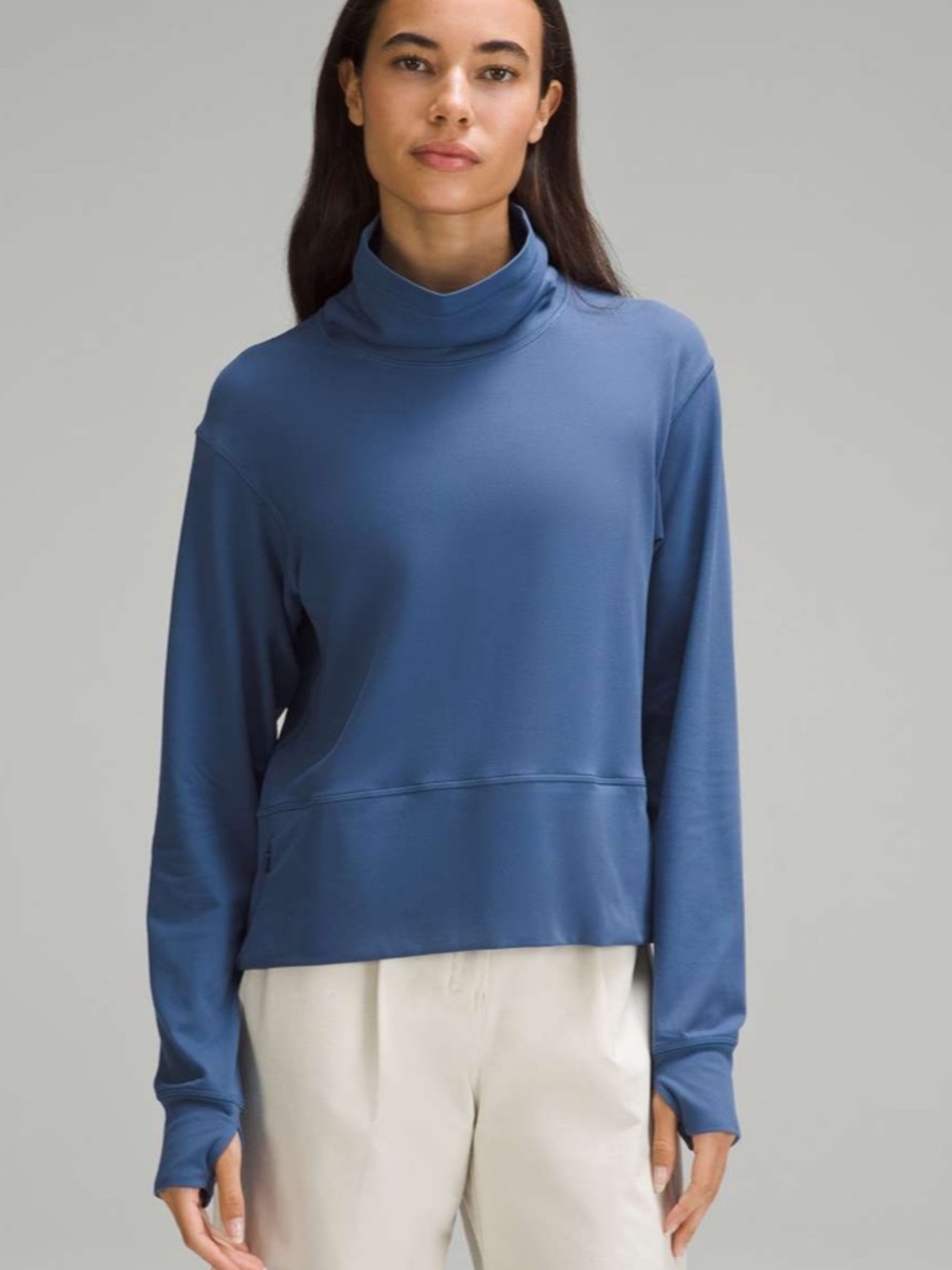 Lululemon Ready to Rulu Pullover sweatshirt
Size 4
Pitch Blue